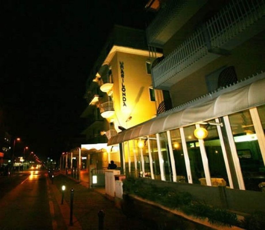 Hotel Marilonda Rimini Exterior photo