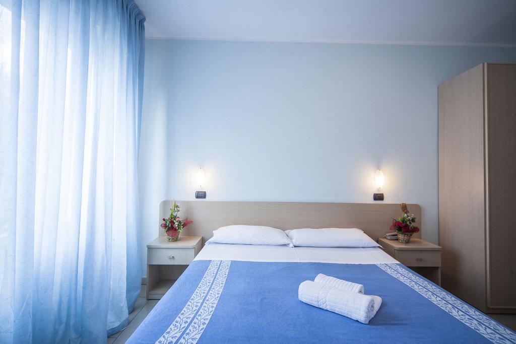 Hotel Marilonda Rimini Exterior photo